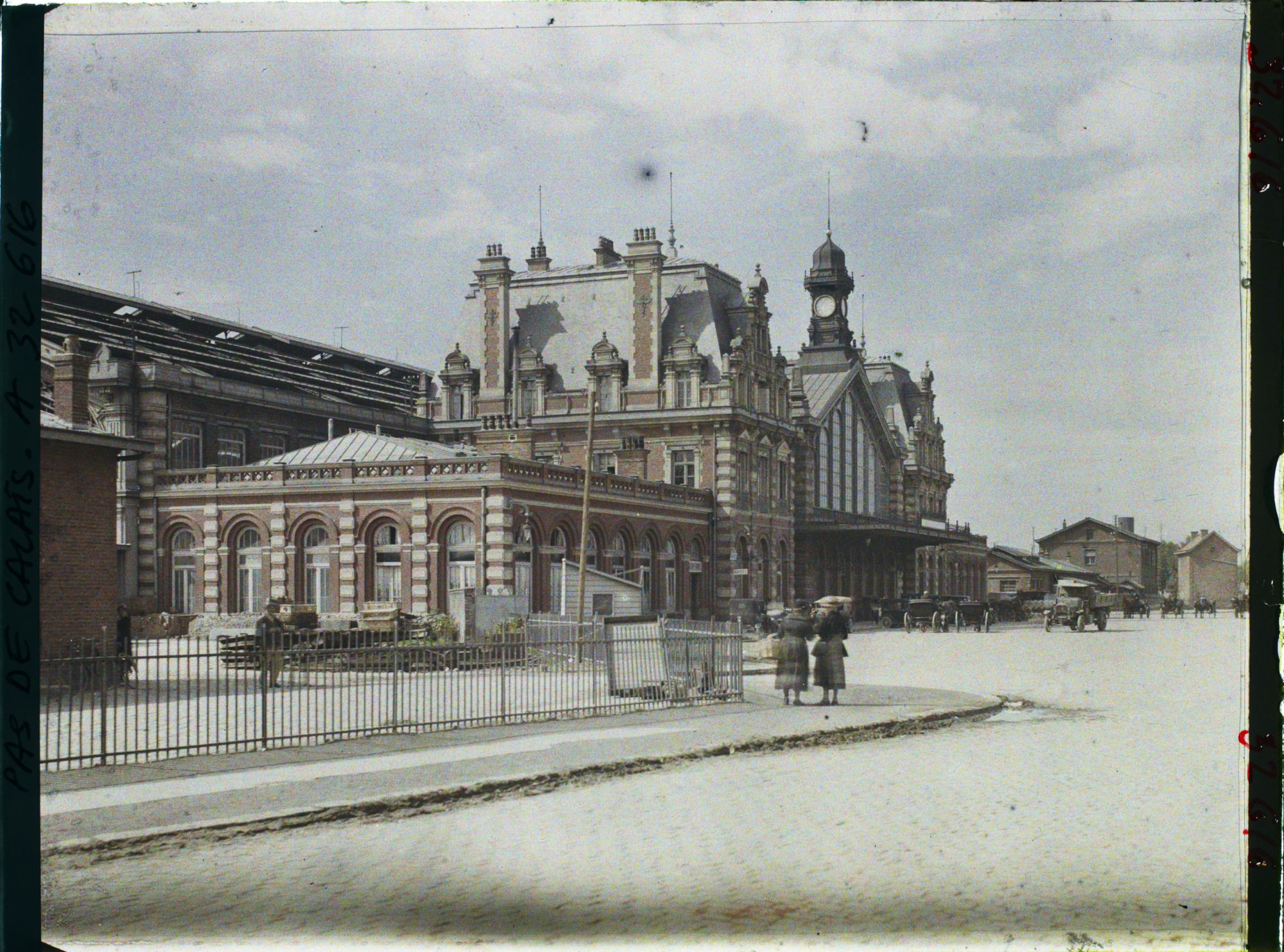 Image représentant France, Arras, Une vue sur la Gare