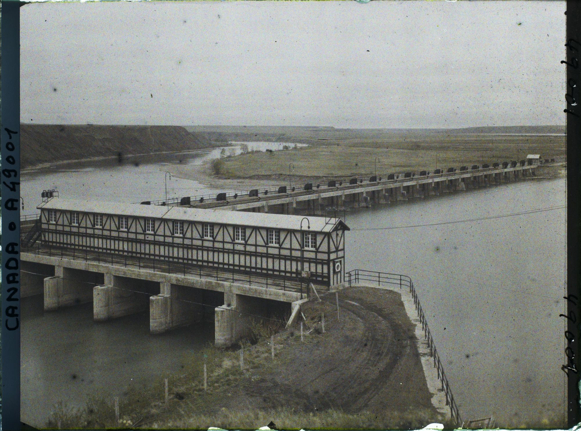 Image représentant Canada, Bassano, Barrage de la Bosse - Vue Générale des Ouvrages du Barrage
