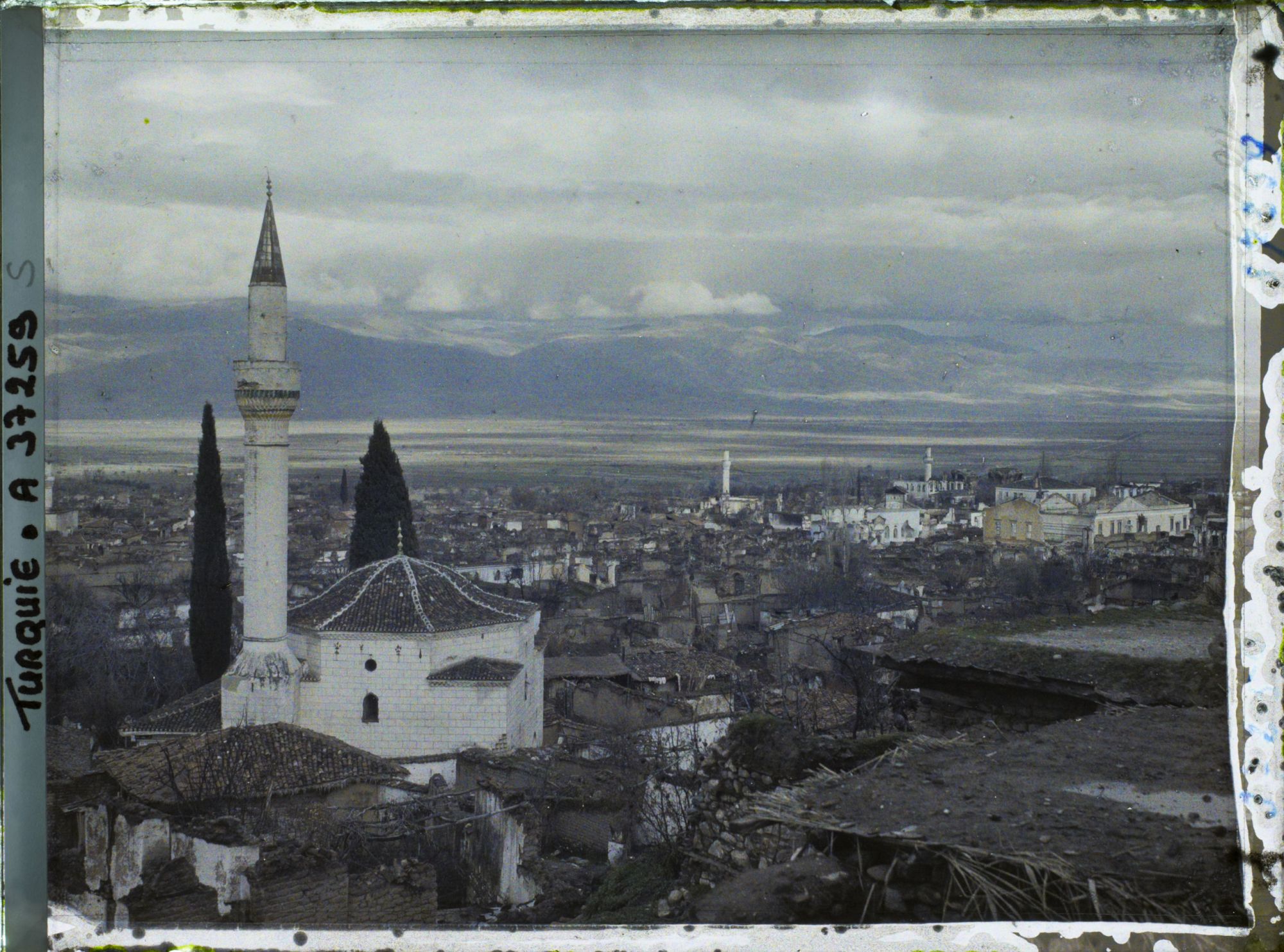 Image représentant Turquie, Alacheir, Vue générale, Mosquées détruites et mosquée ayant échappé à l'incendie