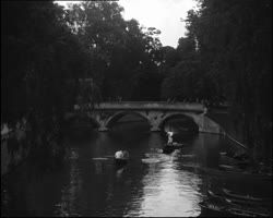 Image représentant La ville et les collèges