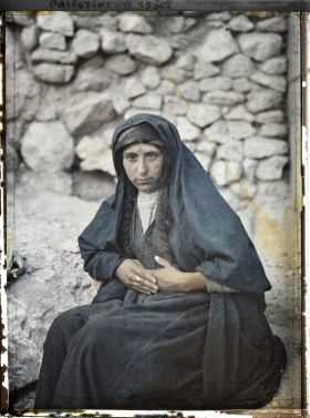 Image représentant Femme d'As-Salt tatouée à l'indigo