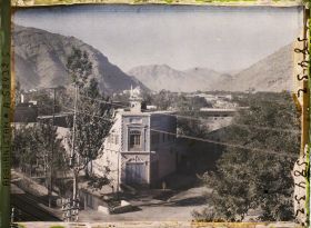 Image représentant Panorama vers la Masdjid-i-Chah-Do-Chamshirah ("Mosquée du roi aux deux épées")