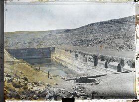 Image représentant L'une des trois vasques dites de Salomon