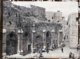 Image représentant Façade sur cour de la galerie précédant la grand'salle